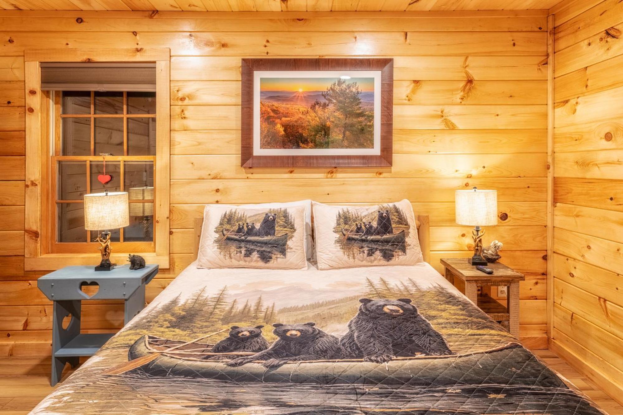 Real Log Cabin With Amazing Views, Hot Tub, Sauna, Games Gatlinburg Luaran gambar