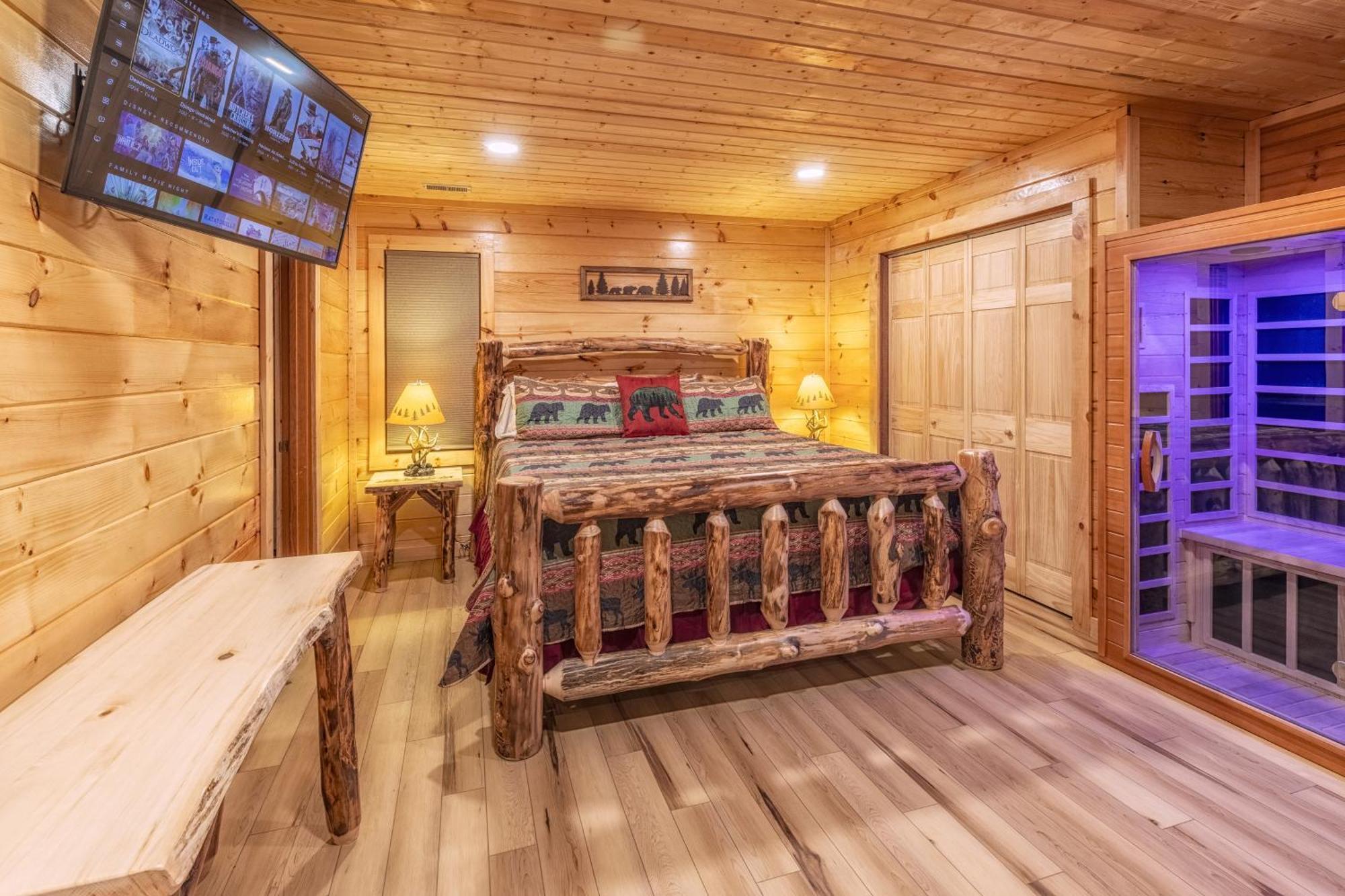 Real Log Cabin With Amazing Views, Hot Tub, Sauna, Games Gatlinburg Luaran gambar