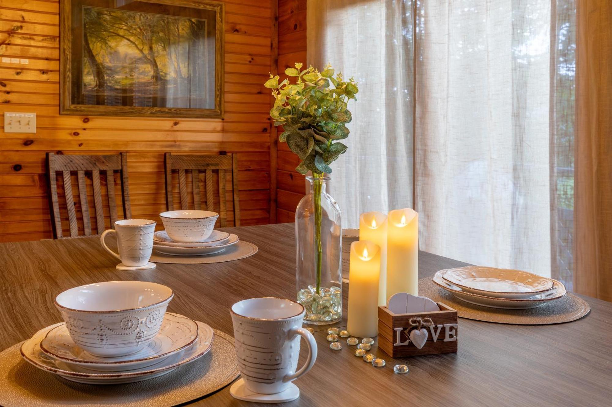 Real Log Cabin With Amazing Views, Hot Tub, Sauna, Games Gatlinburg Luaran gambar
